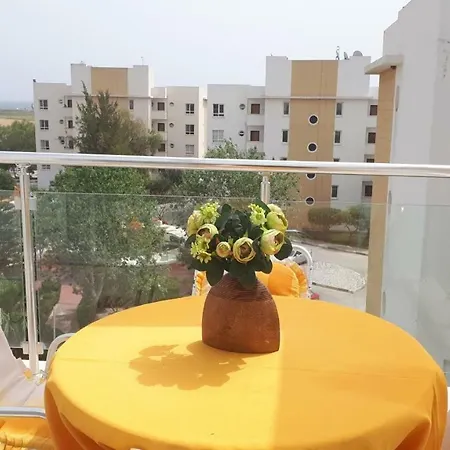 דירה Studio In Caesar Trikomo